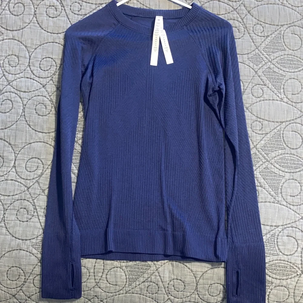 Lululemon Athletica Blue Ribbed Long Sleeve Top - Like New - Picture 1 of 6